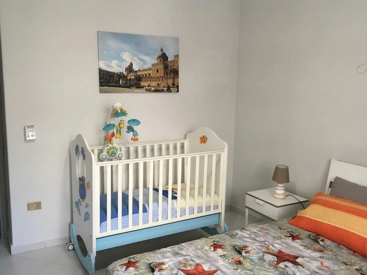 Locazione Turistica Palazzo Reale Apartment Palermo 0*,  Italy
